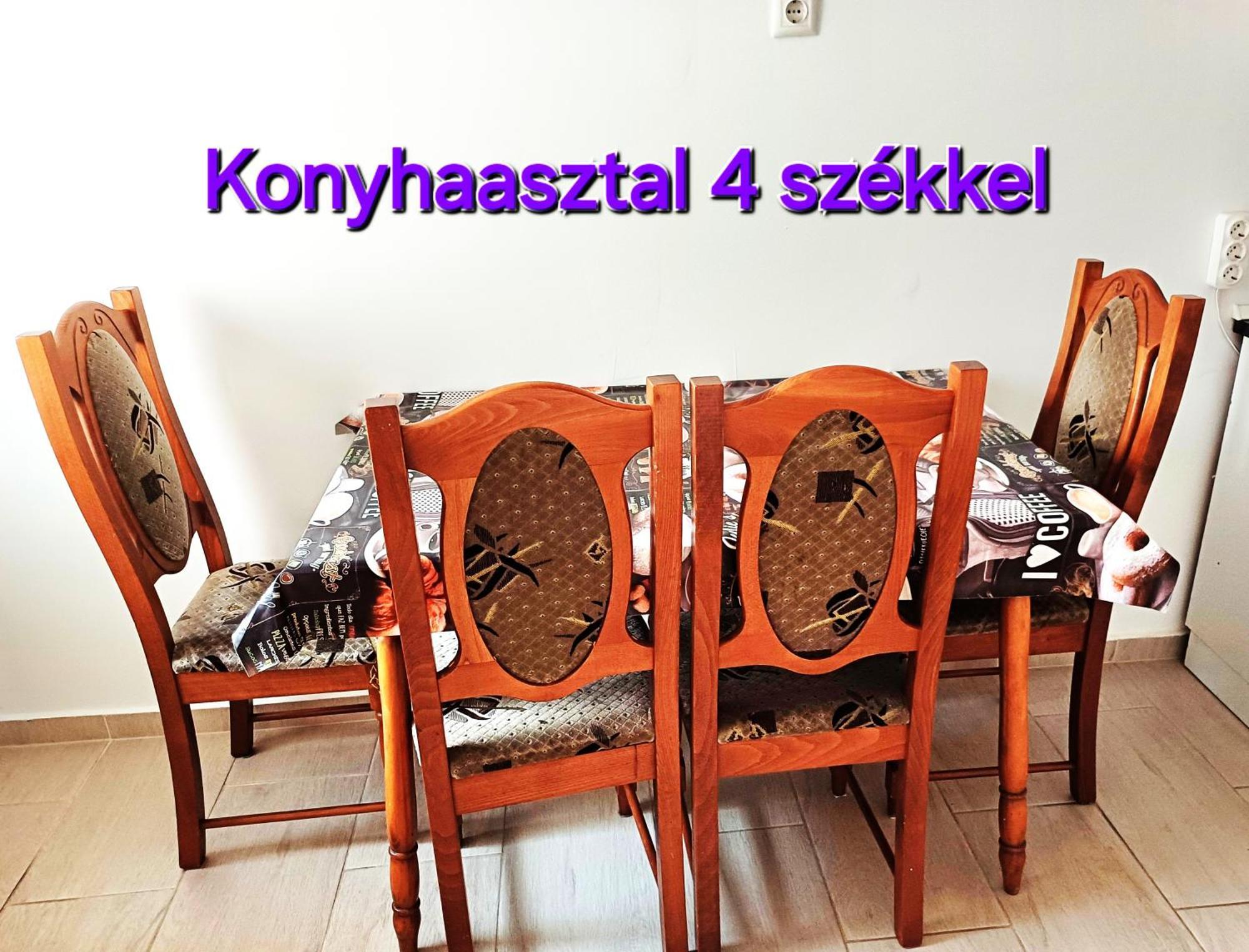 Kiss-Szollosi Vendeghaz デブレツェン エクステリア 写真